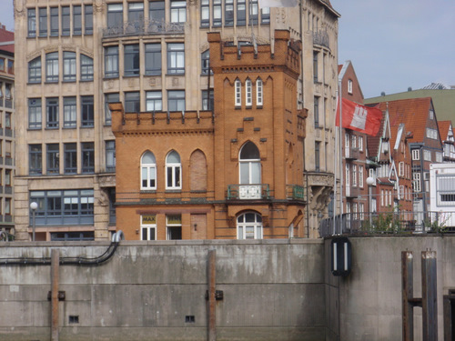 One of the few remaining homes of well off Ship Captains.